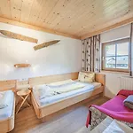 Weberhof 1-2 Apartmán *
